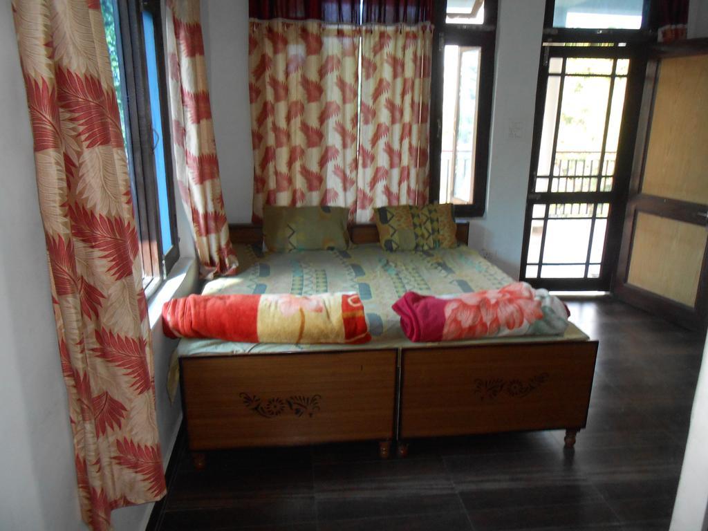 Mohinder & Mohindra Home Stay Bīr Esterno foto
